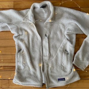 Women’s white/cream Patagonia zip up fleece